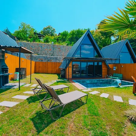 Chalet Bungorise Garden Hot Pool And Big Garden *