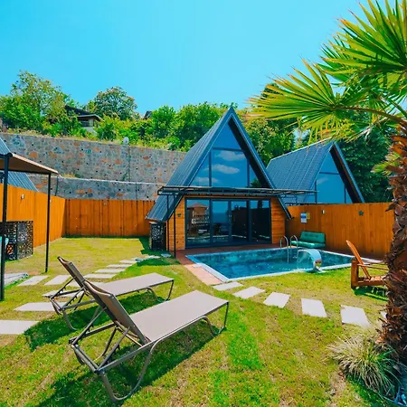 Bungorise Garden Hot Pool And Big Garden Sapanca